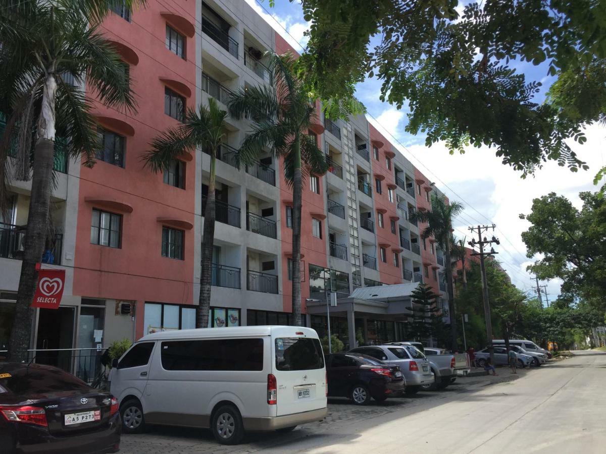 Tlt Condotl-Near Airport At Kiener Hills Condominium Đảo Mactan Ngoại thất bức ảnh